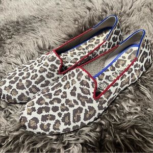 Rothys Mocha Cheetah Loafer
